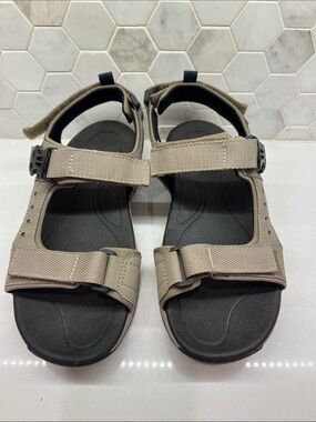 MEN'S Dunham NOLAN TAUPE WATER FRIENDLY Sport SANDAL Size 11